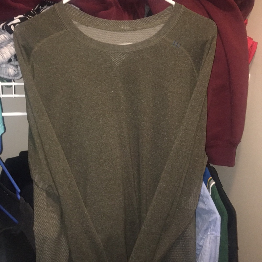 Lululemon long sleeve worn once